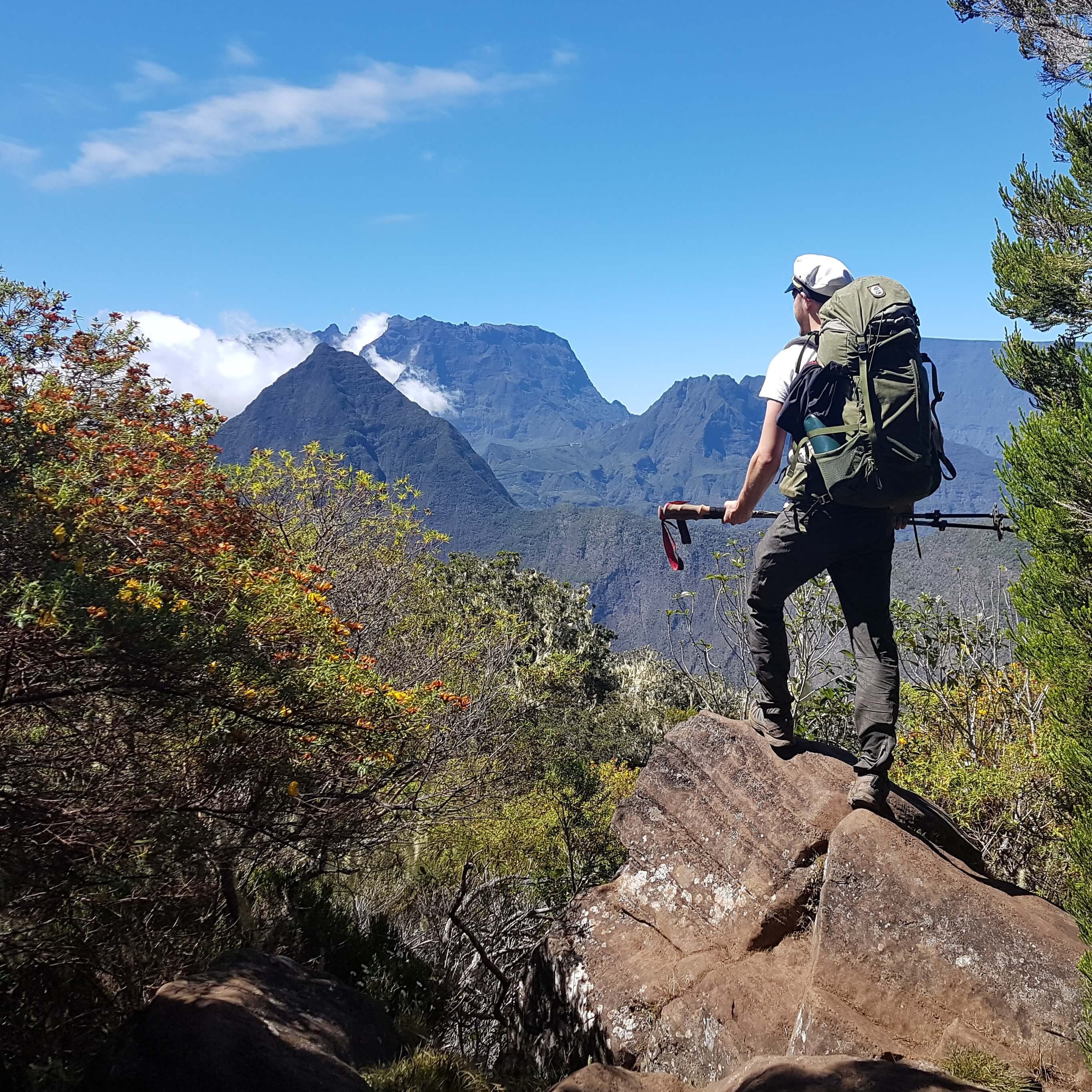 La Réunion à pied : de La Roche Écrite à Dos d'âne (étape 2 Gr r2)