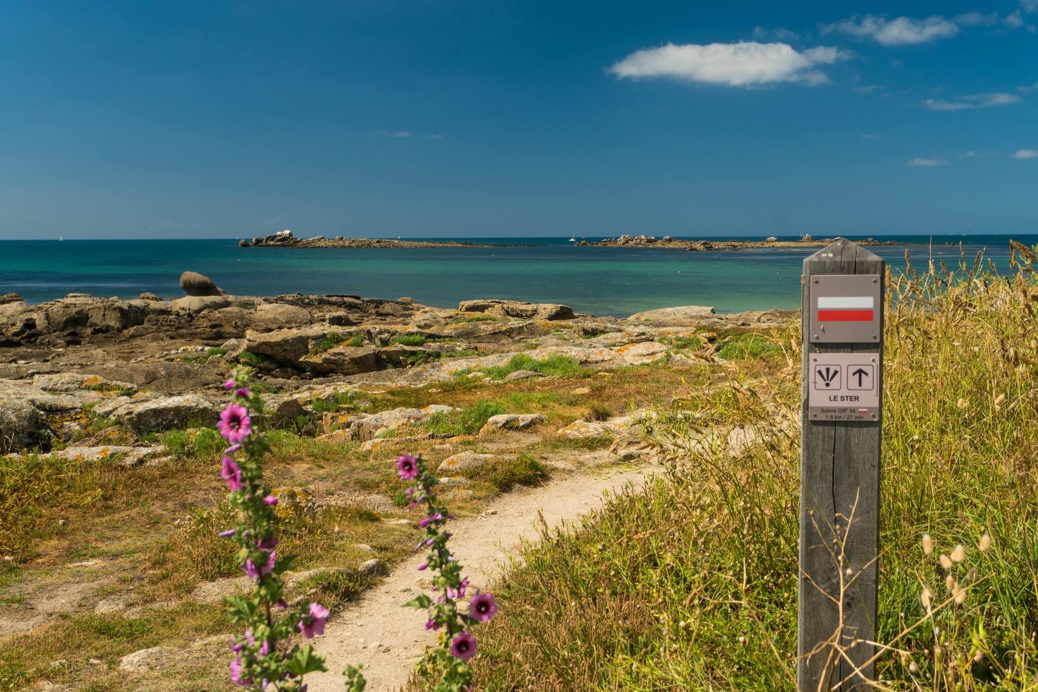 Vue sur le GR34 en Bretagne